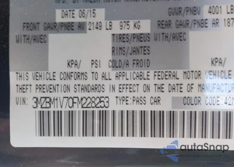 2015 Mazda Mazda3 I Touring z USA, uszkodzony, nr VIN 3MZBM1V70FM228253